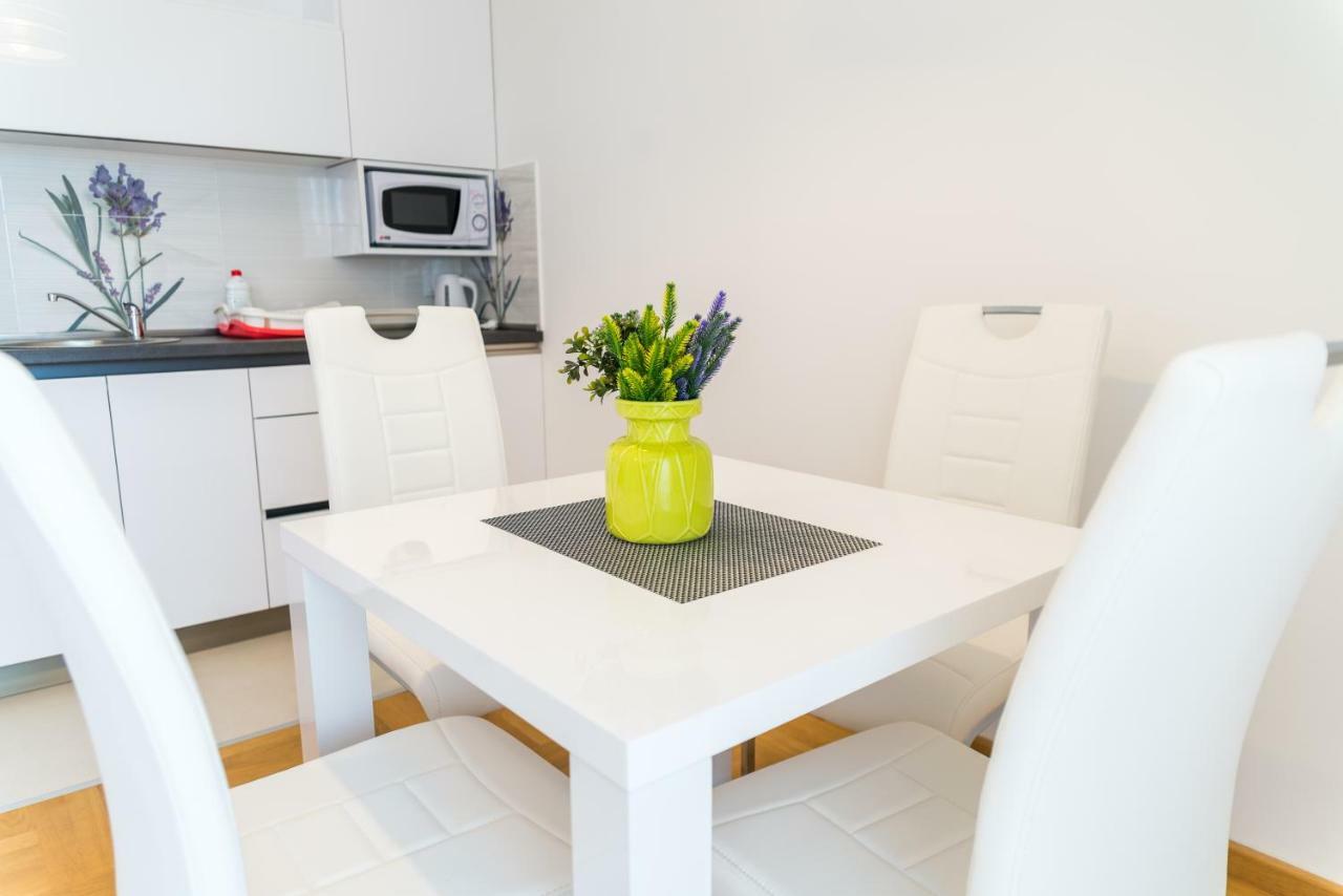 Apartmani "B-Elite" Budva Kültér fotó
