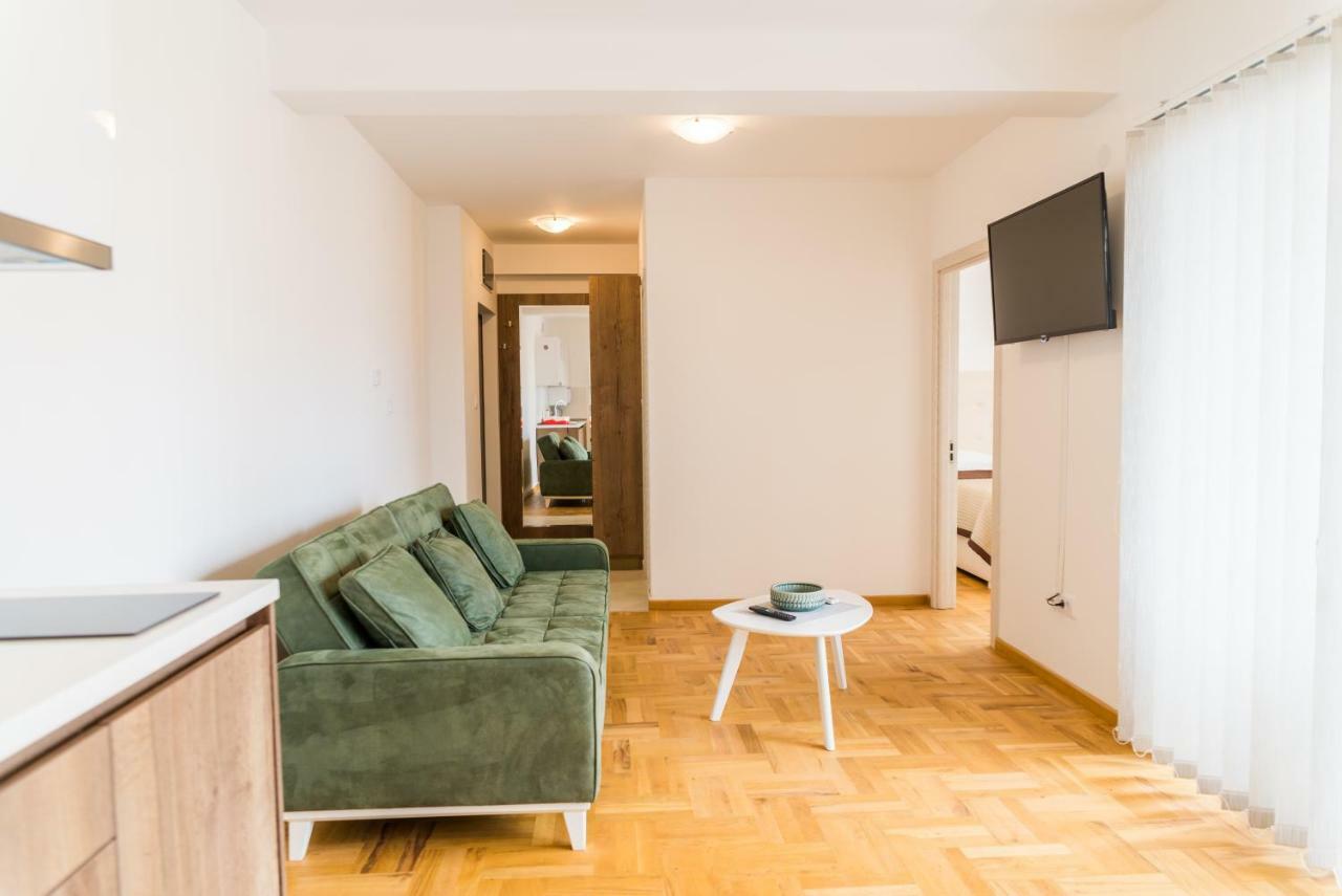 Apartmani "B-Elite" Budva Kültér fotó