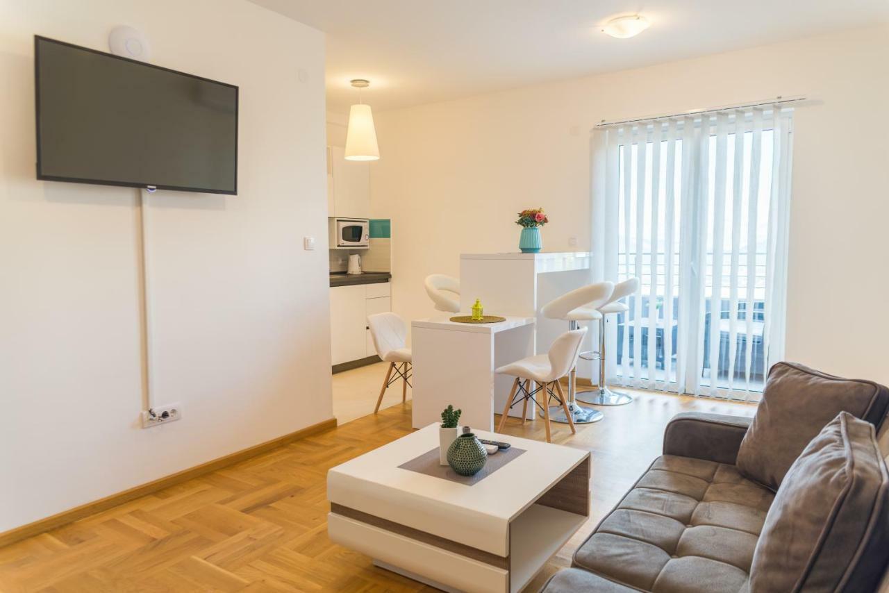 Apartmani "B-Elite" Budva Kültér fotó