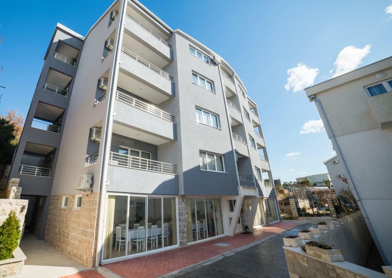 Apartmani "B-Elite" Budva Kültér fotó